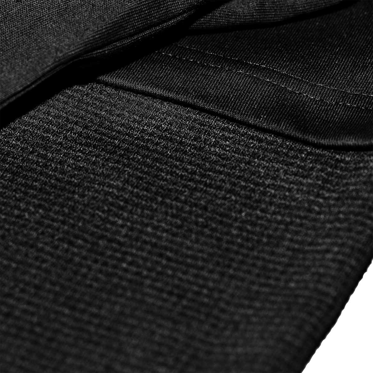 LONGSLEEVE BLACK SALITE